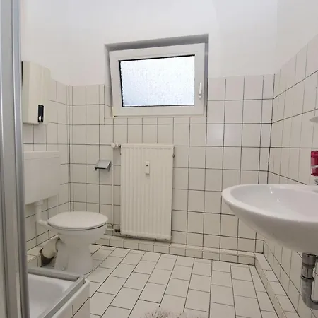 Apartment Hafen-ost Monteurwohnung Ii - Mit 2 Schlafzimmern Fuer Max 4 Personen